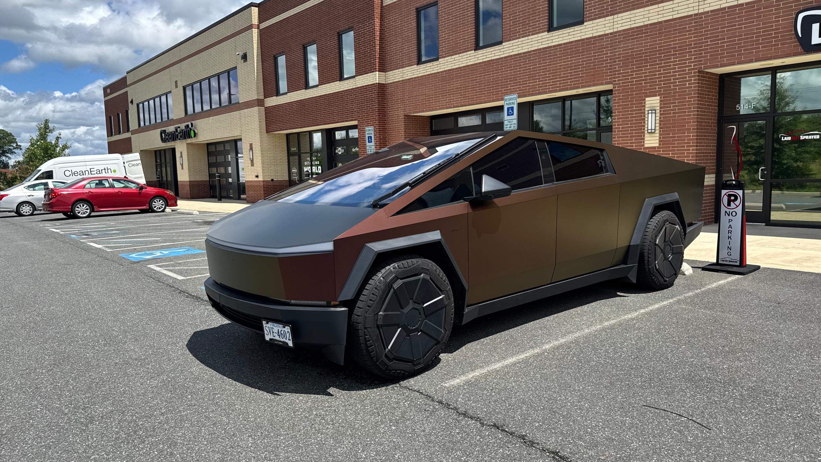 Tesla Cybertruck 2024 in Woodbridge, VA