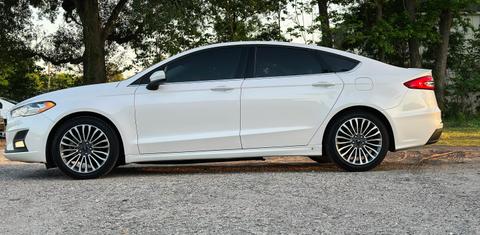 Ford Fusion 2019