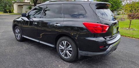 Nissan Pathfinder 2018