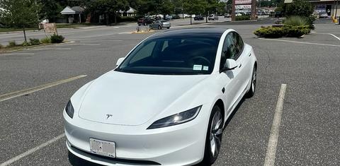 Tesla Model 3 2025