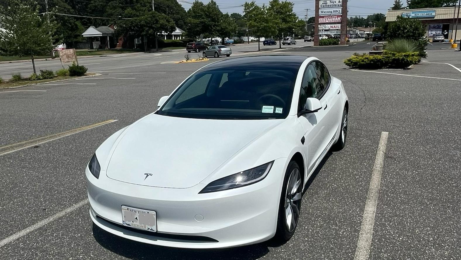 Tesla Model 3 2025 in Manhasset, NY