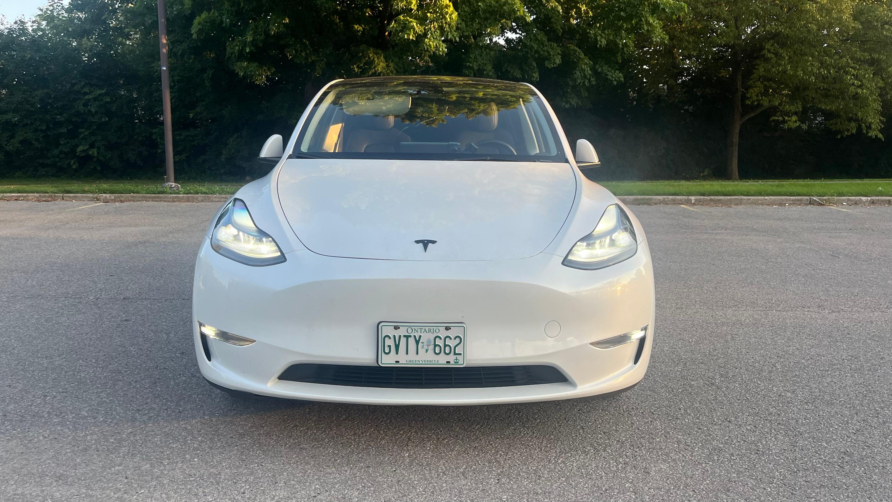 Tesla Model Y 2024 in Toronto, ON