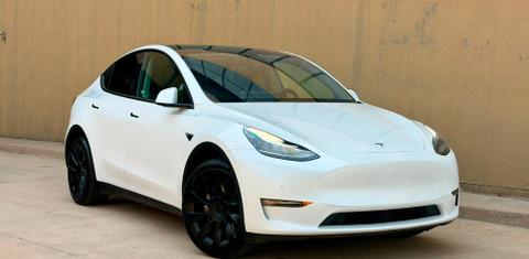 Tesla Model Y 2021
