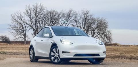 Tesla Model Y 2023
