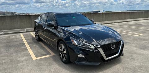 Nissan Altima 2021