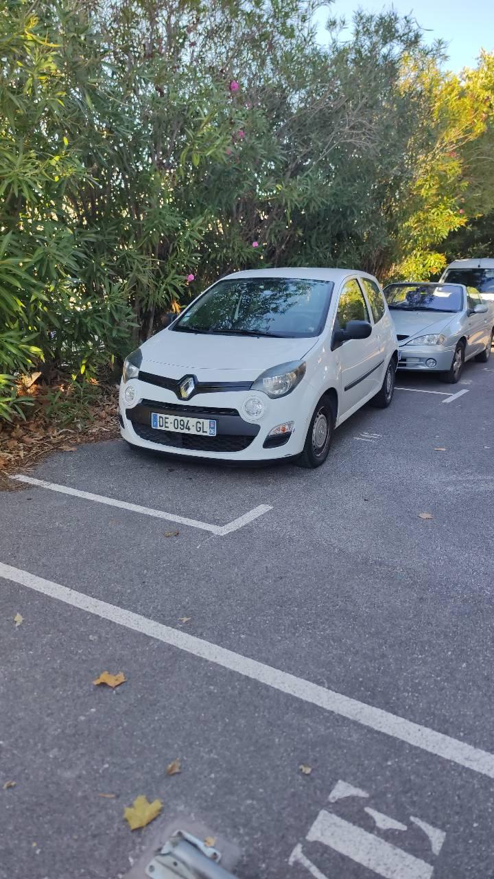 Renault TWINGO SOCIETE II 2014 in Toulon