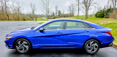 Hyundai Elantra 2025