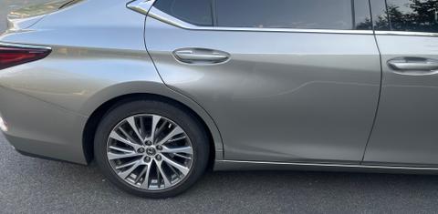 Lexus ES 2019