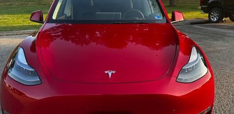 Tesla Model Y 2023