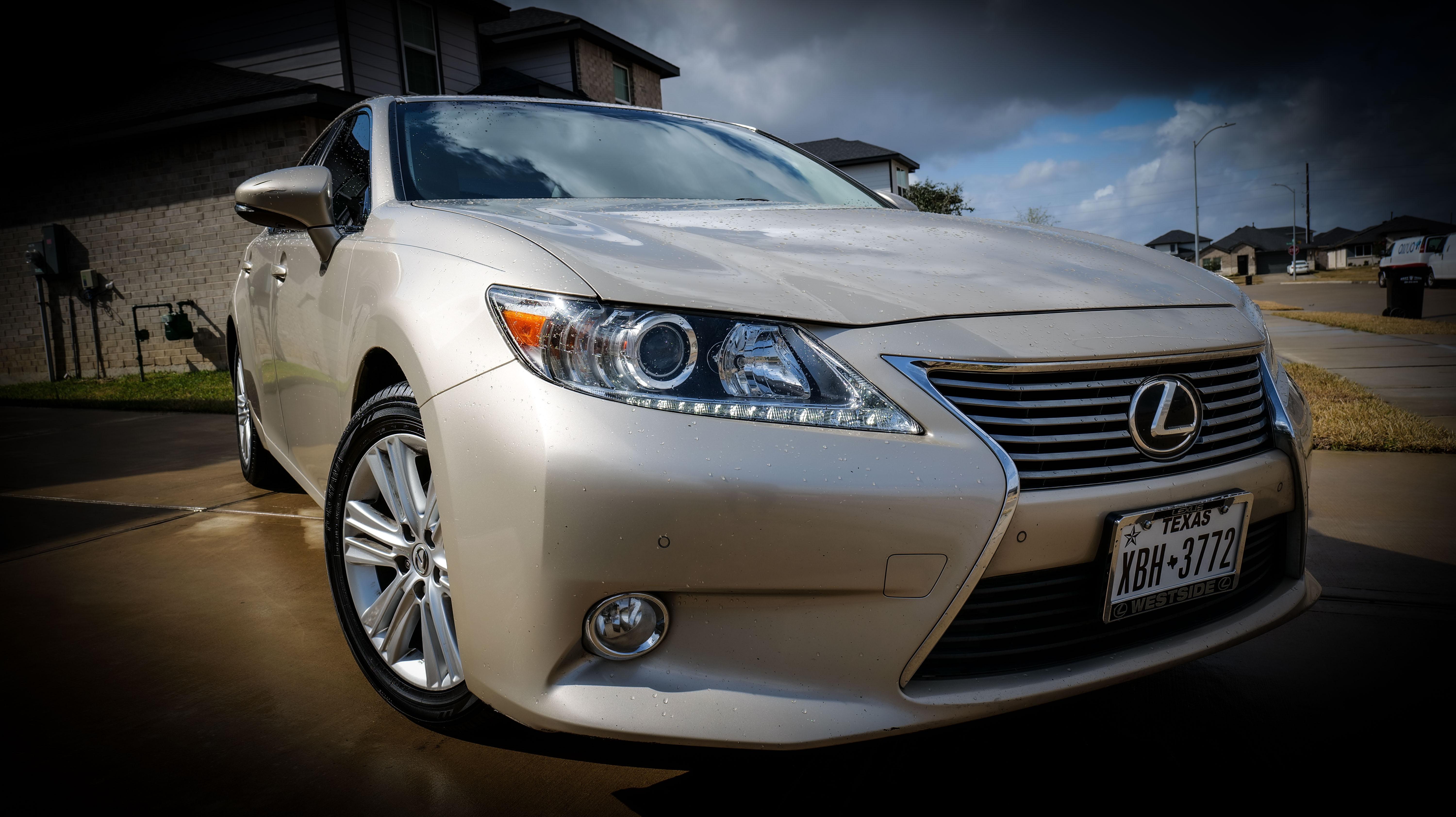 Lexus ES 2015 in Katy, TX