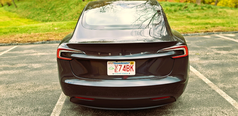 Tesla Model 3 2024