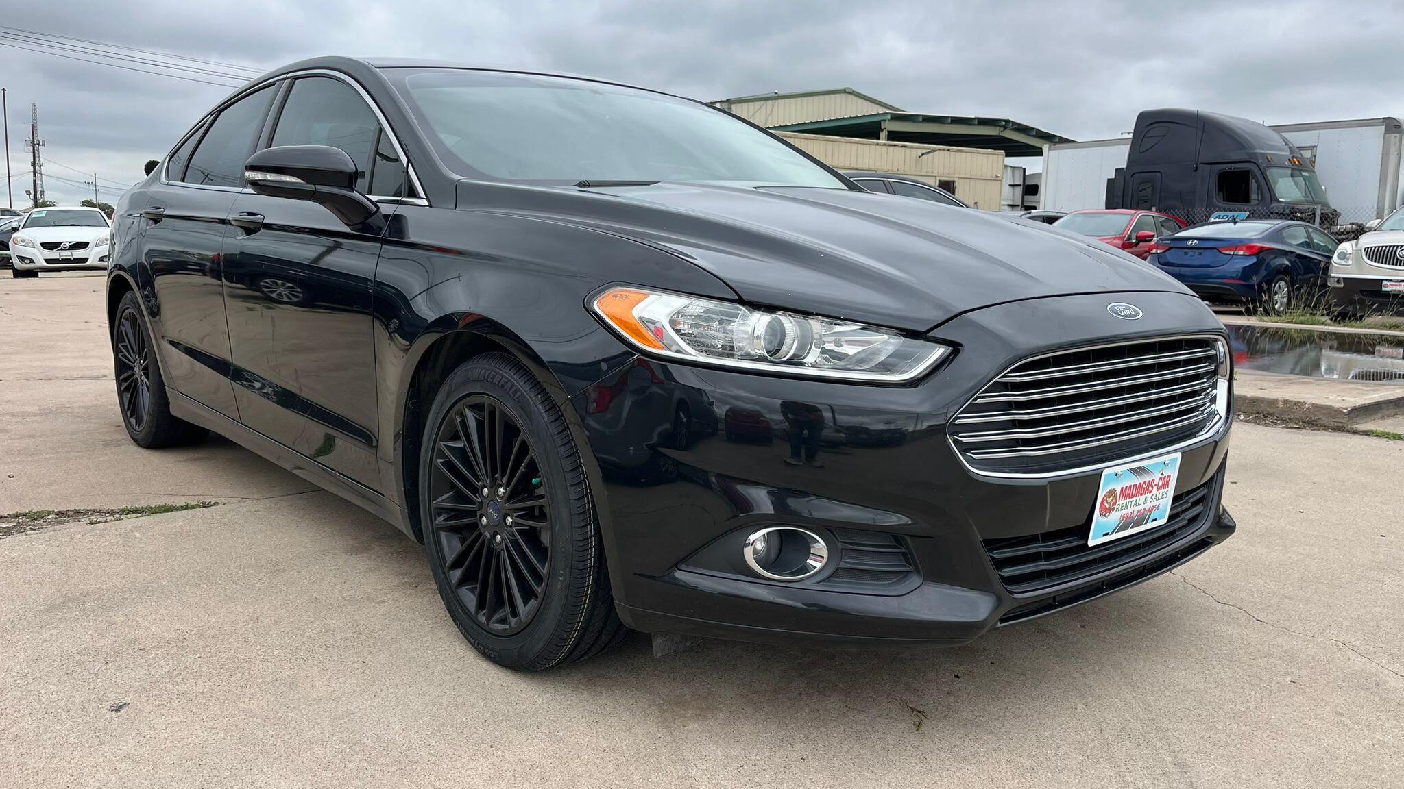 Ford Fusion 2015 in 