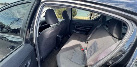 Toyota Prius c 2018