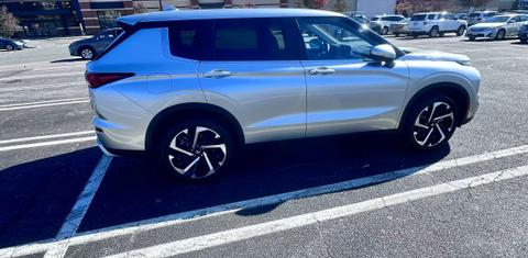 Mitsubishi Outlander 2024