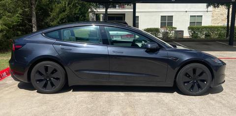 Tesla Model 3 2025