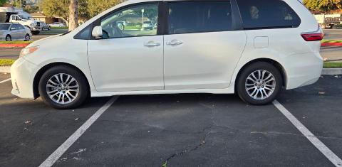 Toyota Sienna 2020