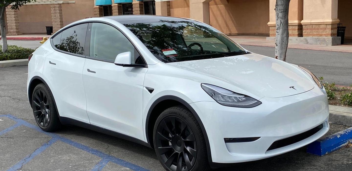 Tesla Model Y 2020 rental in Kearny, NJ by Federico V. Turo