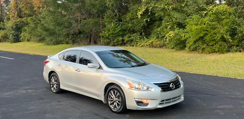 Nissan Altima 2015