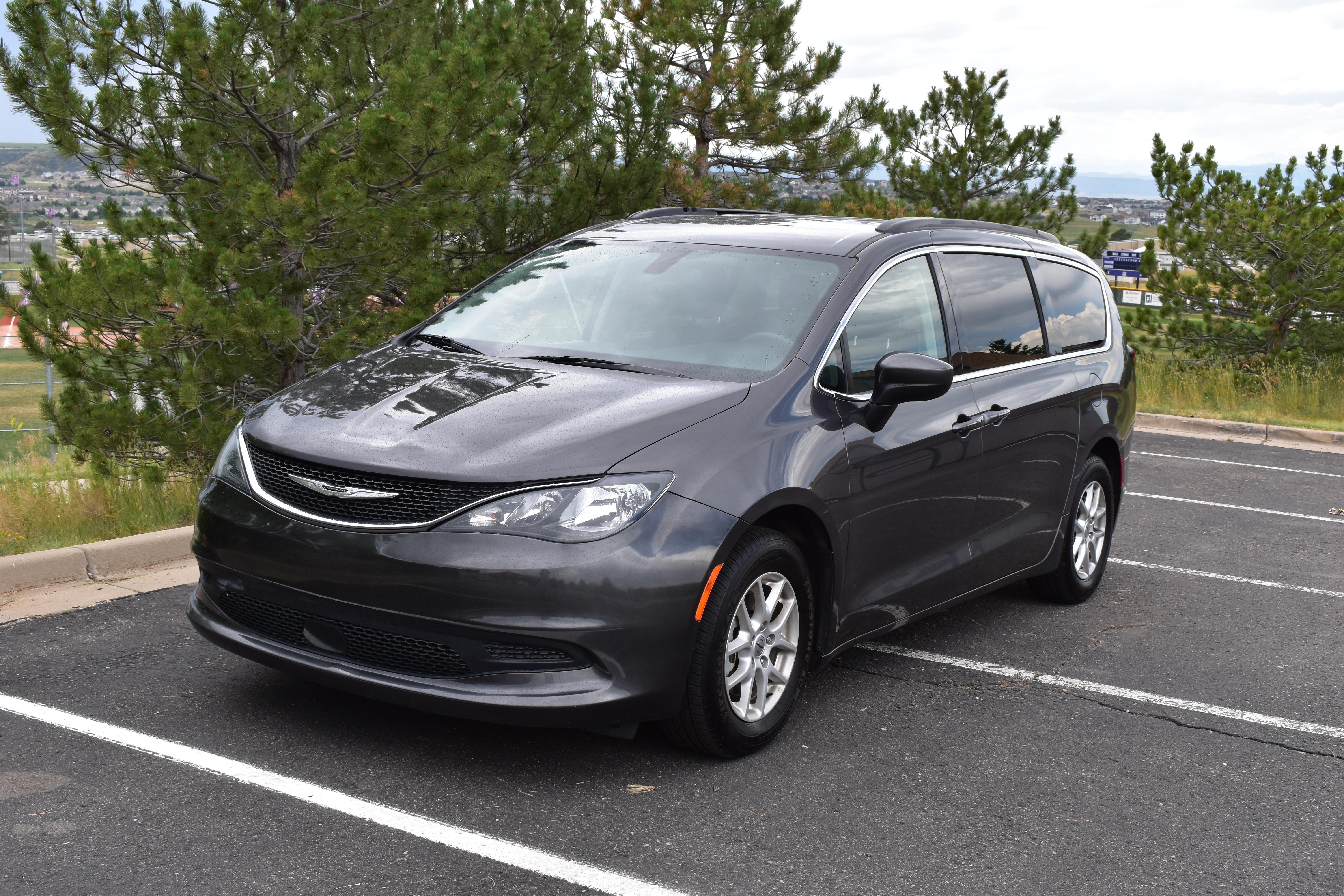 Chrysler Voyager 2021 in Castle Rock, CO