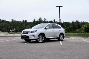 Lexus RX car