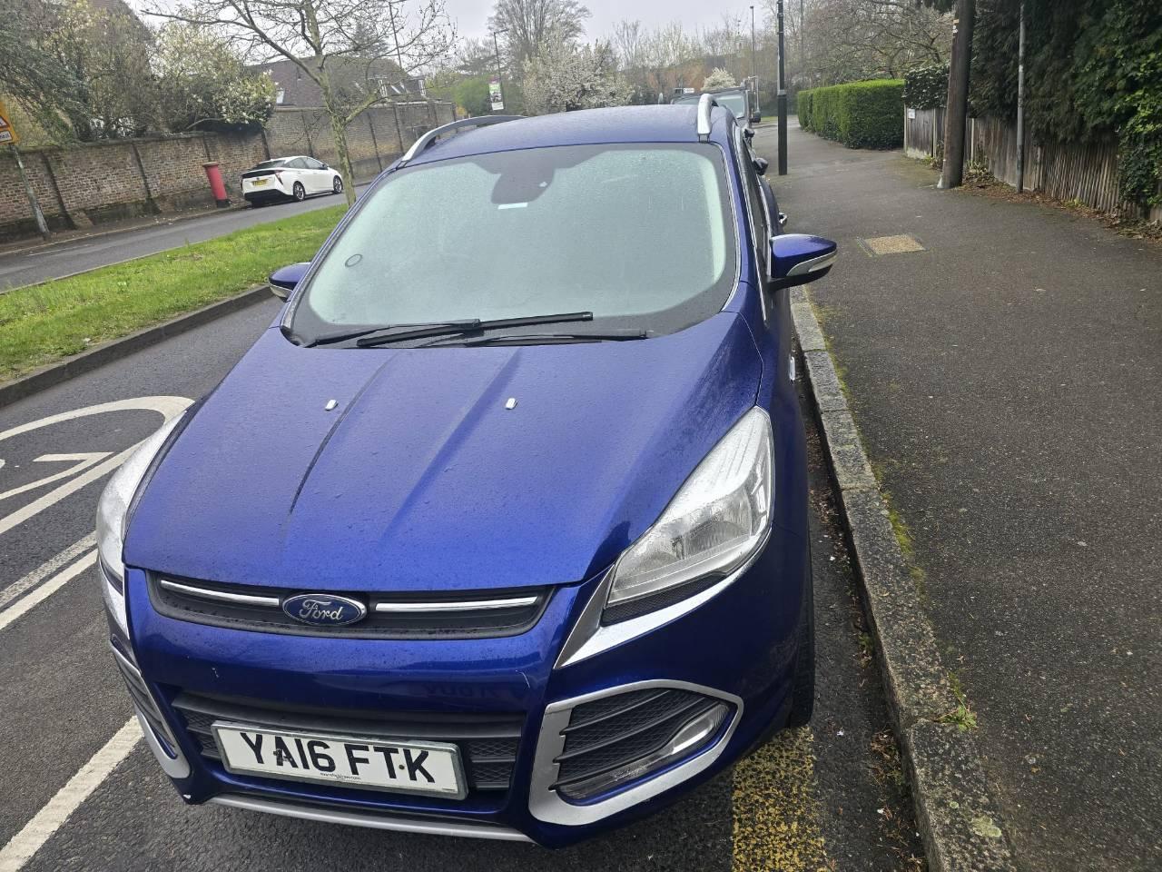 Ford Kuga 2016 in Morden