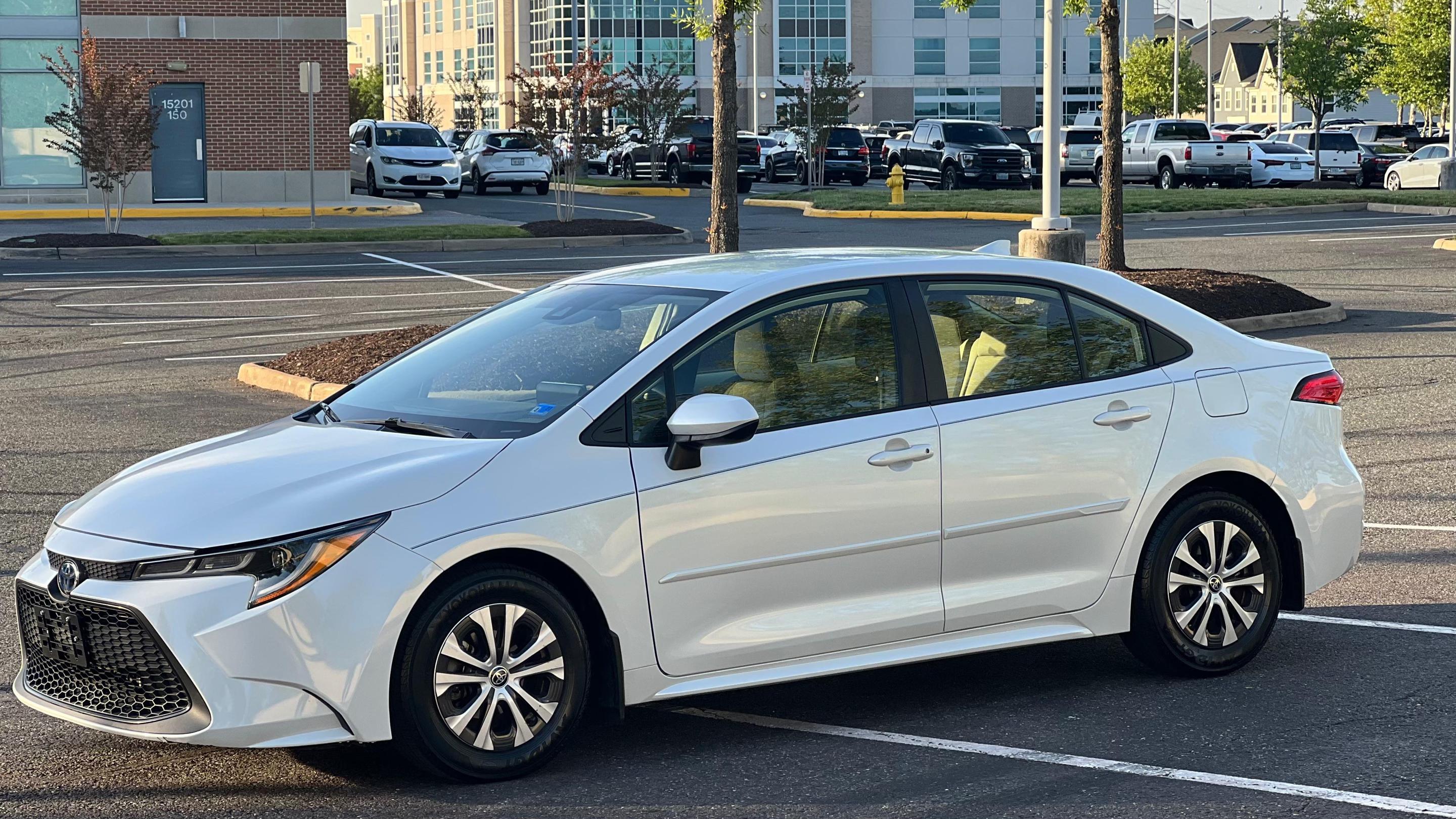 Toyota Corolla Hybrid 2022 in Lorton, VA