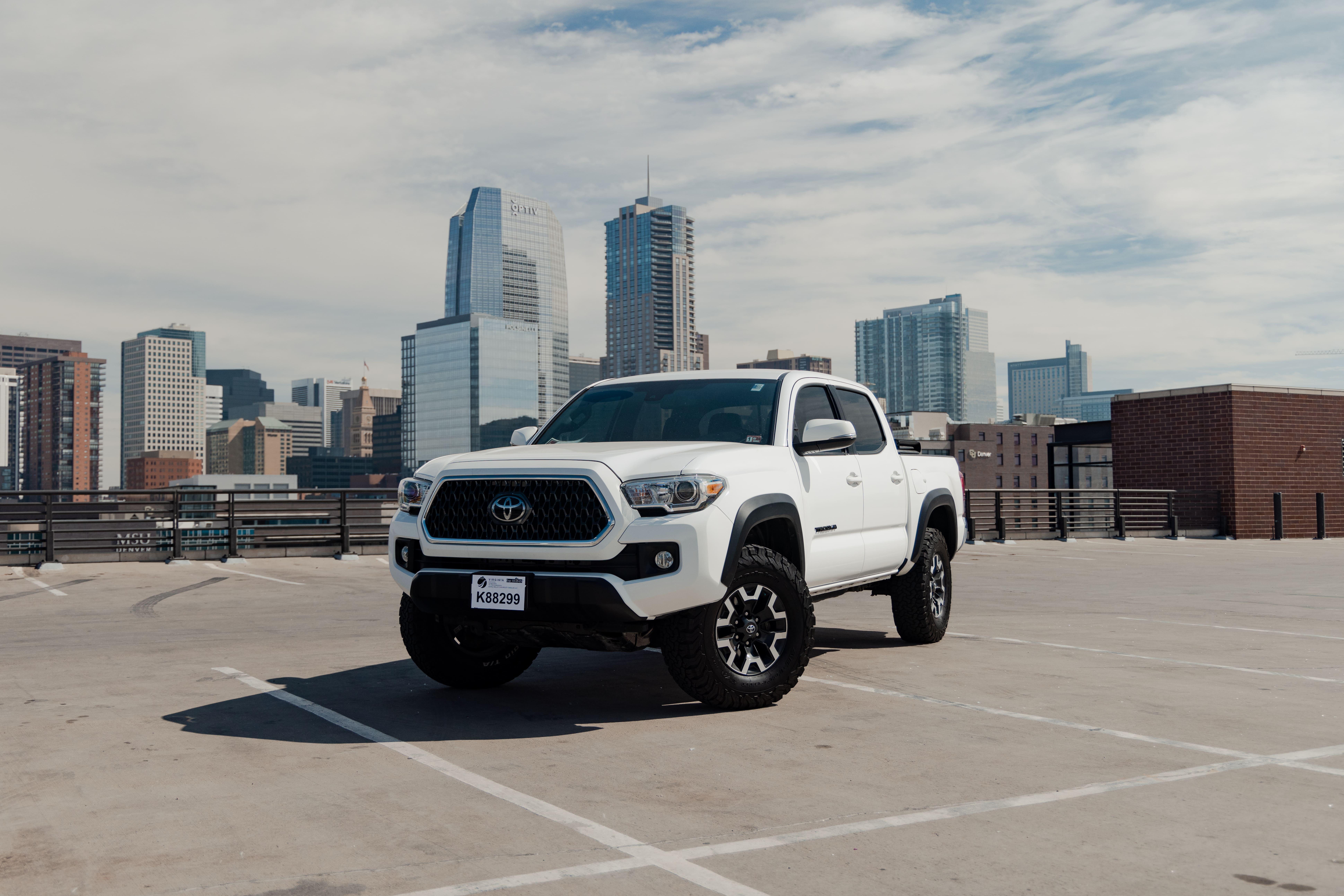 Toyota Tacoma 2019 in Aurora, CO