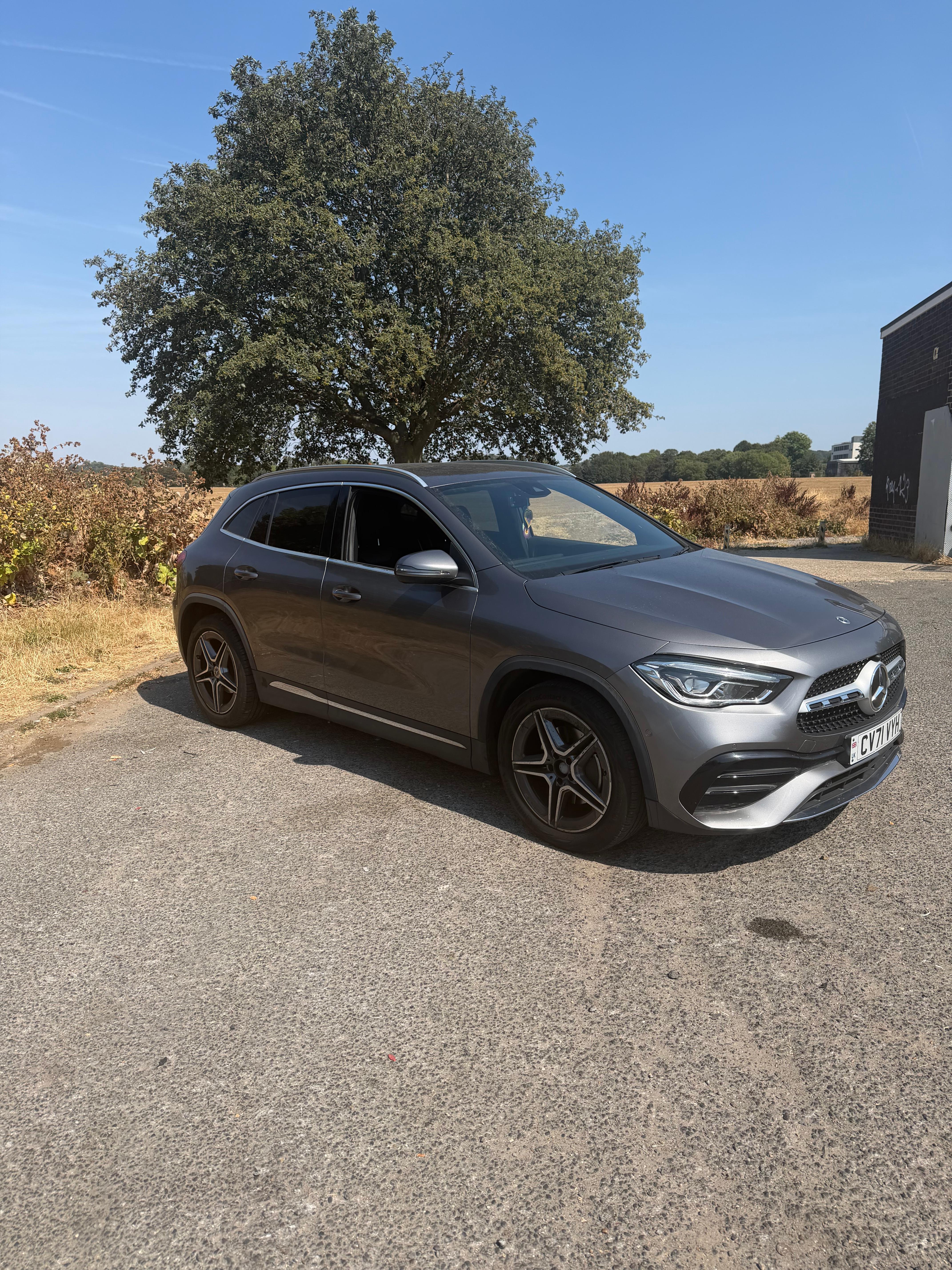 Mercedes-Benz GLA 2021 in Purley