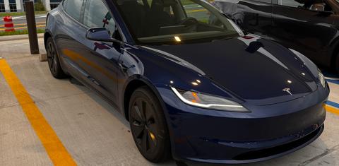 Tesla Model 3 2025