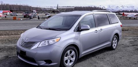 Toyota Sienna 2016