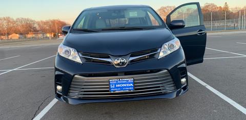 Toyota Sienna 2019
