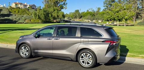 Toyota Sienna 2021