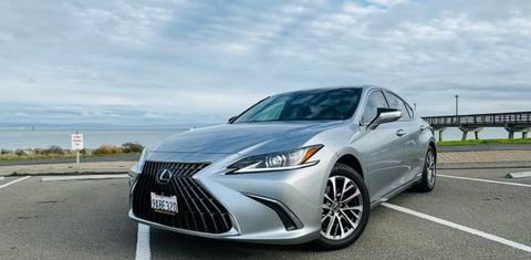 Lexus ES 2018