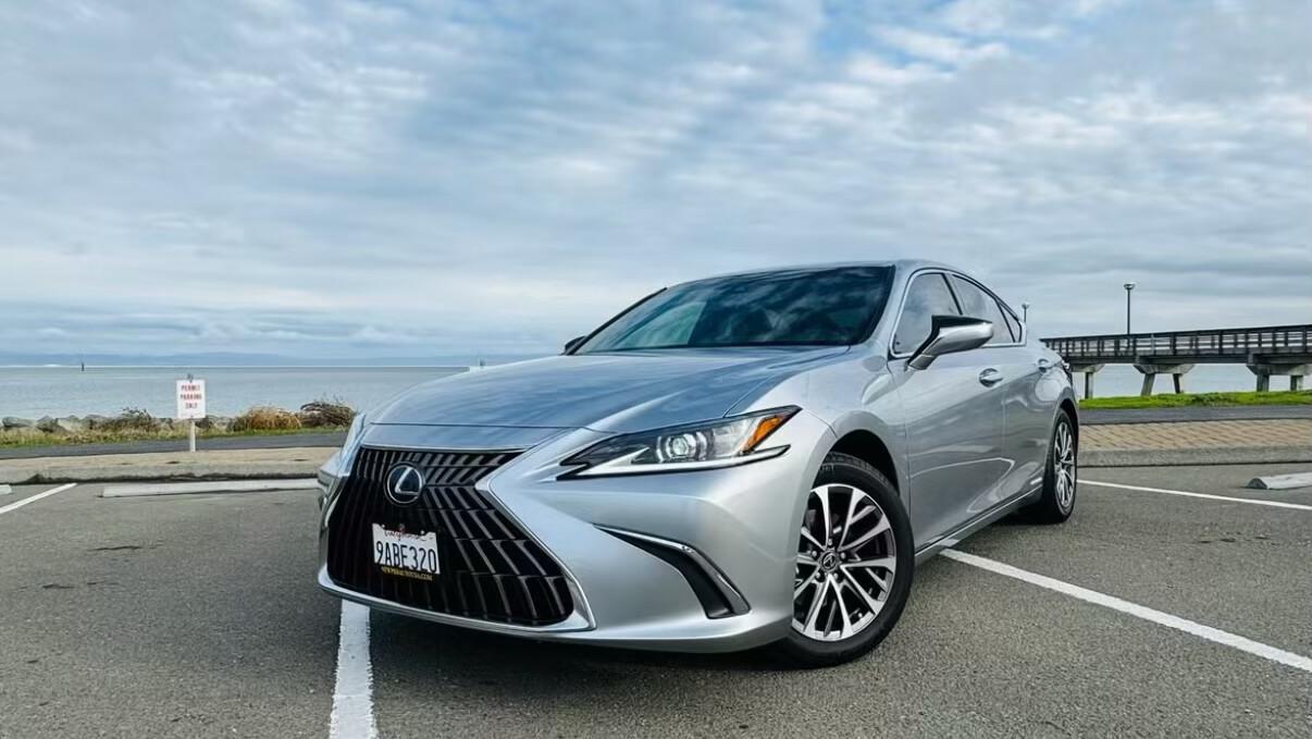 Lexus ES 2018 in Sandy Springs, GA