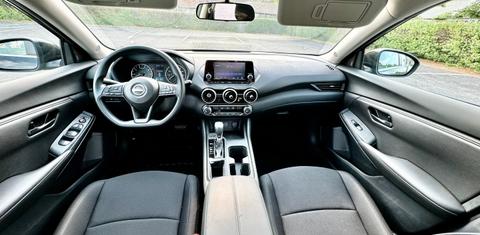 Nissan Sentra 2024