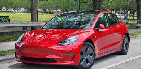 Tesla Model 3 2023