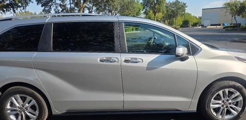 Toyota Sienna 2025
