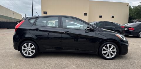 Hyundai Accent 2013