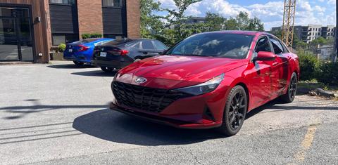 Hyundai Elantra 2022