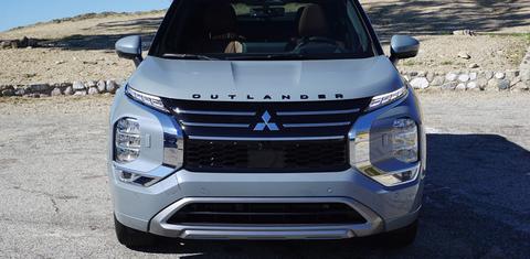 Mitsubishi Outlander 2025