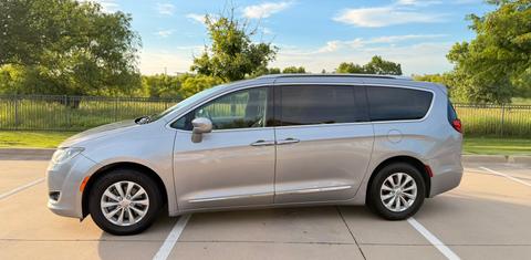 Chrysler Pacifica 2019