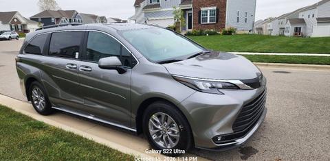 Toyota Sienna 2026