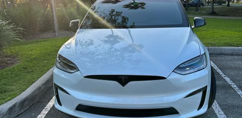 Tesla Model X 2023