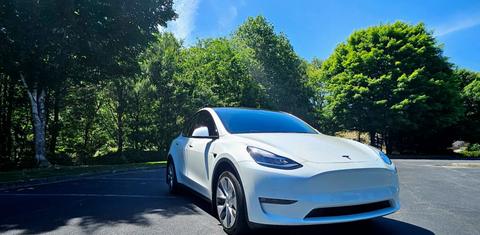 Tesla Model Y 2021