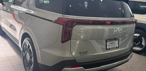 Kia Carnival Hybrid 2026