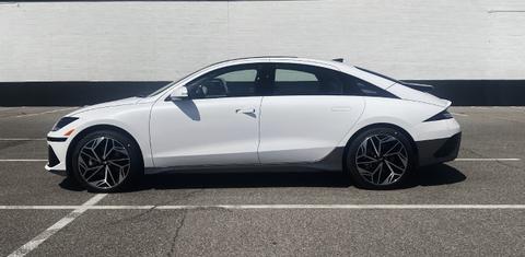 Hyundai IONIQ 6 2024