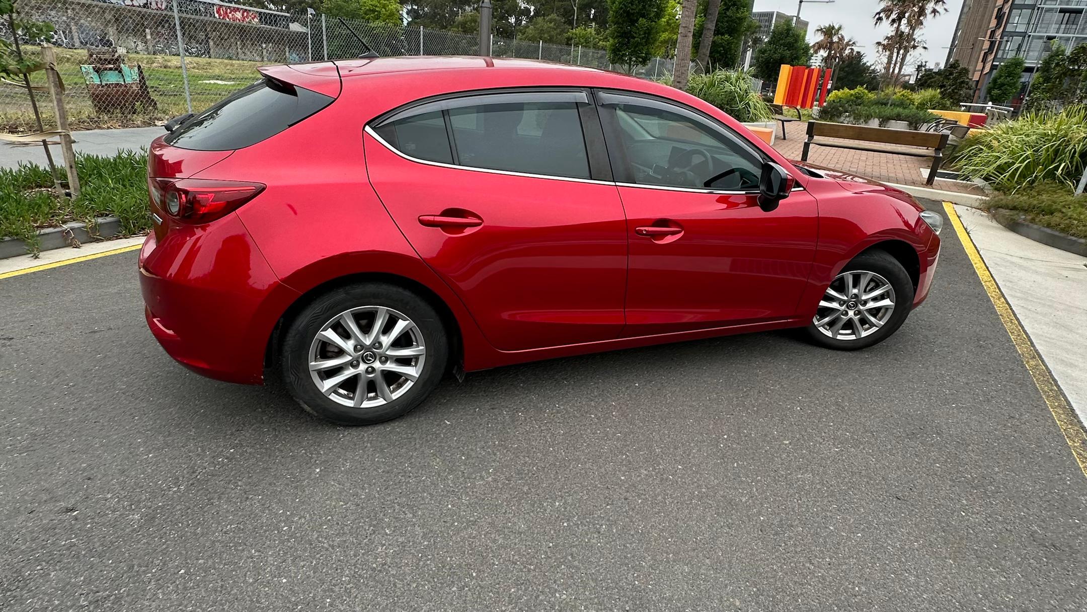 Mazda MAZDA3 2016 in Waterloo