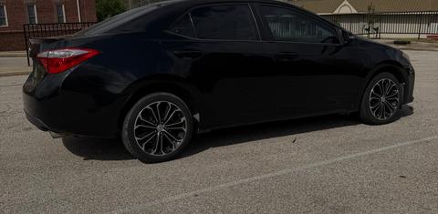 Toyota Corolla 2015