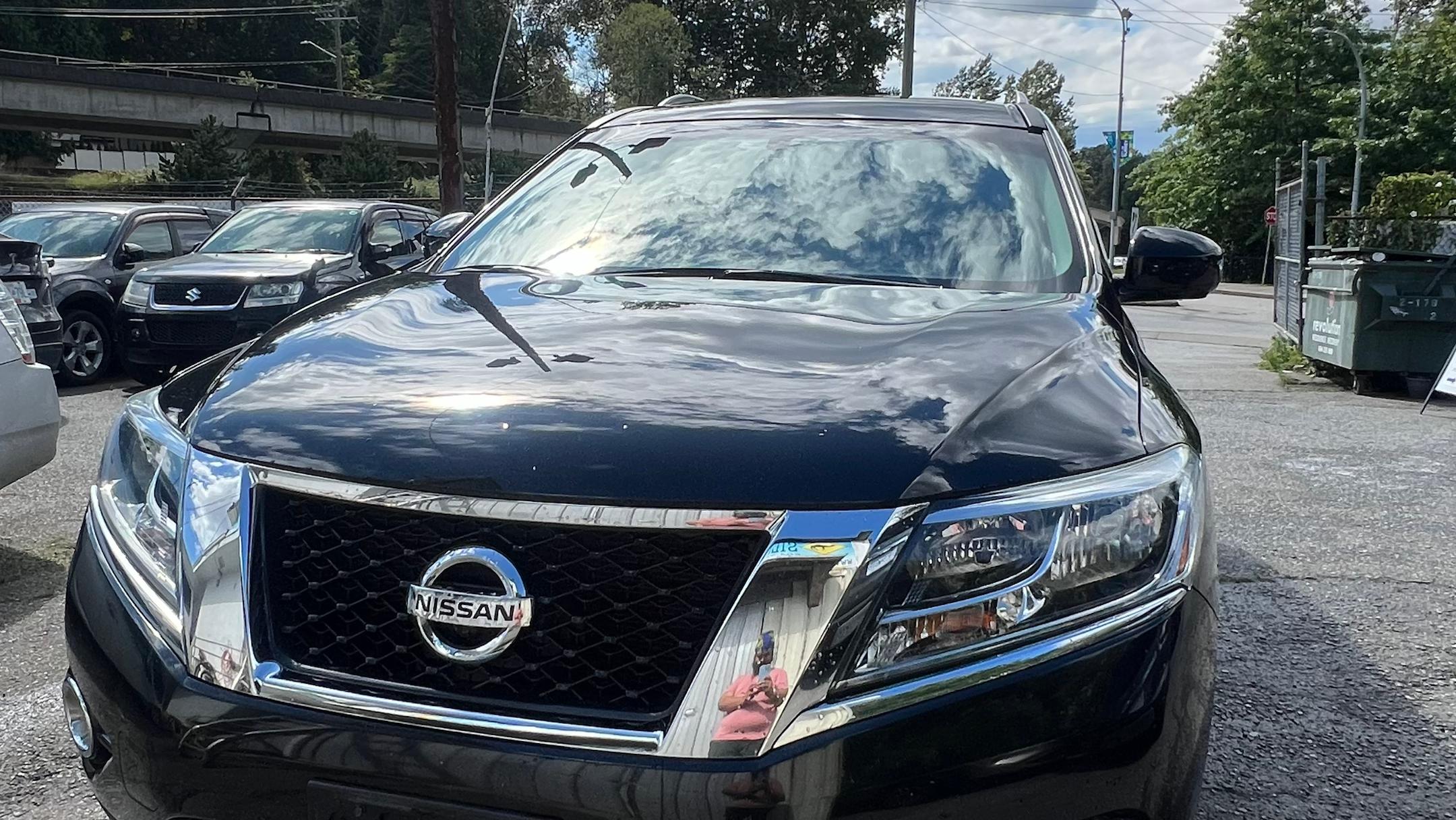 Nissan Pathfinder 2016 à Surrey, BC
