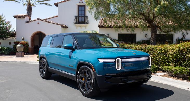 Electronic Car Rental: Revolutionize Your Travel Experience